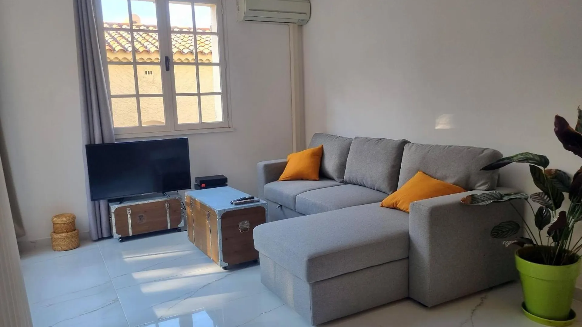 Loft Les Cigales, Refait A Neuf A 5Min De La Mer Avec Parking - By Auraconciergerie Saint-Cyr-sur-Mer France